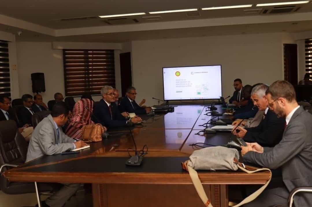 تزيد على مليار دولار.. الحكومة تستعرض أداء مشاريع البنك الدولي تزيد على مليار دولار.. الحكومة تستعرض أداء مشاريع البنك الدولي