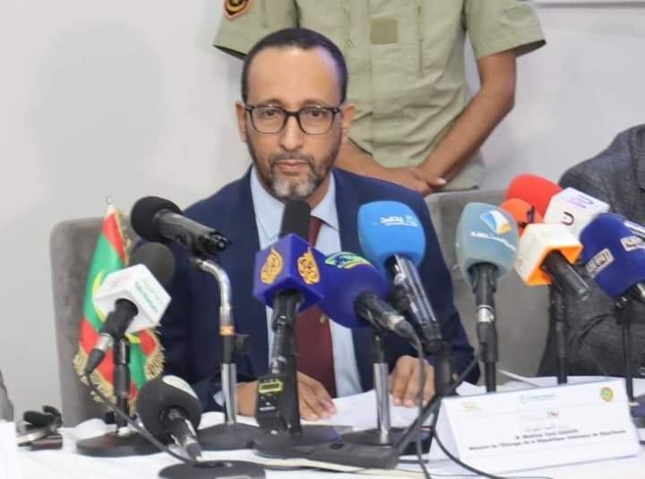 وزير التنمية الحيوانية: القطاع يساهم بنسبة 10 % من الناتج المحلي الإجمالي وزير التنمية الحيوانية: القطاع يساهم بنسبة 10 % من الناتج المحلي الإجمالي