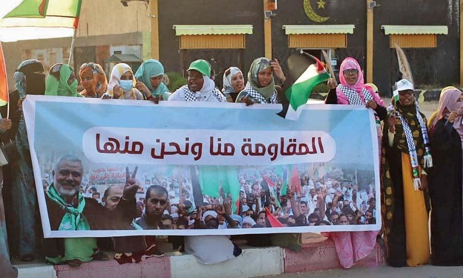 الموريتانيون يبكون حسن نصر الله ويؤكدون أن الابتلاء سيزيد المقاومة ثباتاً والشرطة تفرق تظاهرة احتجاج على اغتياله أمام سفارة أمريكا الموريتانيون يبكون حسن نصر الله ويؤكدون أن الابتلاء سيزيد المقاومة ثباتاً والشرطة تفرق تظاهرة احتجاج على اغتياله أمام سفارة أمريكا