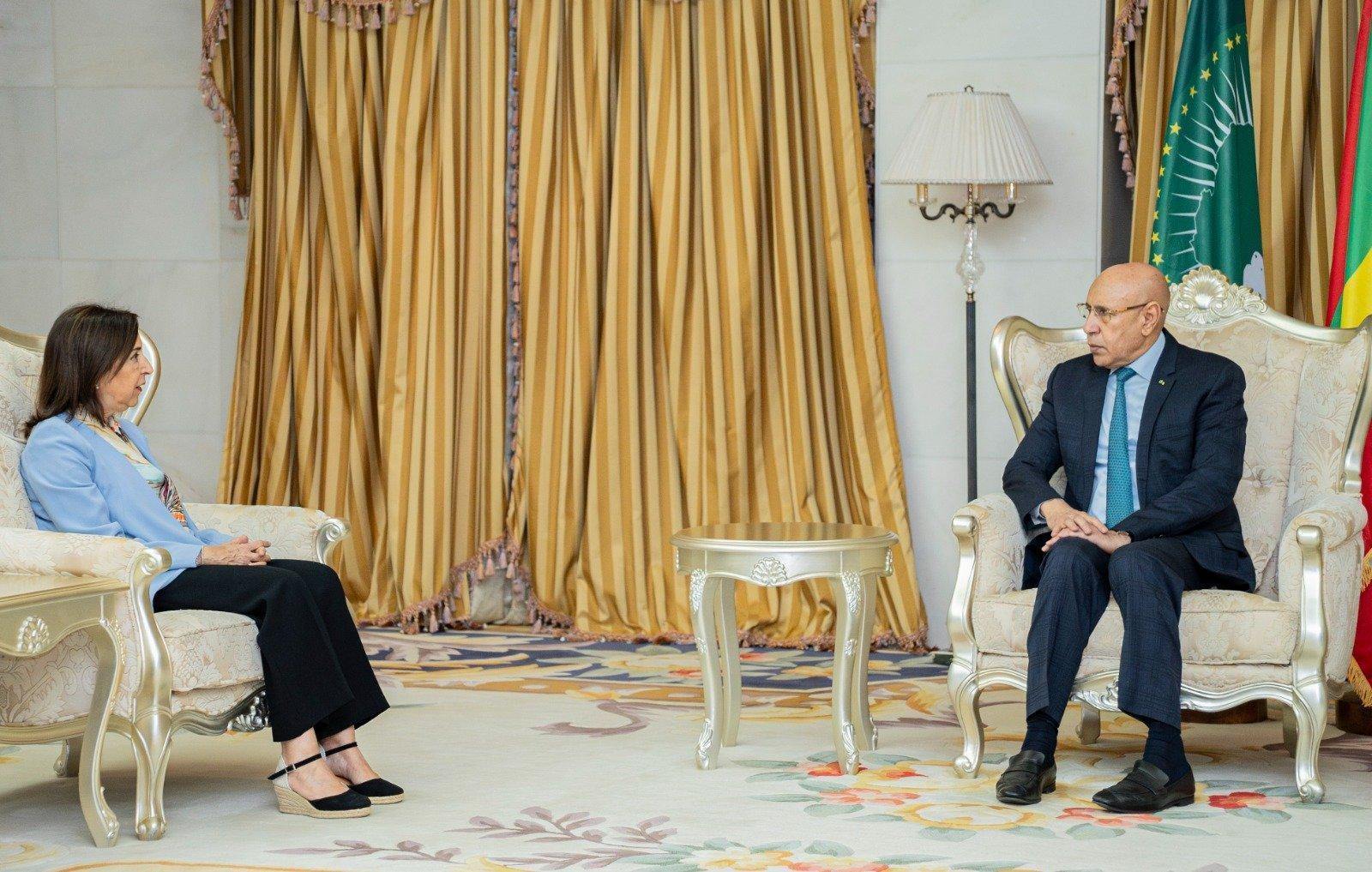 الرئيس غزواني يبحث مع وزيرة الدفاع الإسبانية الوضع الإقليمي والدولي الرئيس غزواني يبحث مع وزيرة الدفاع الإسبانية الوضع الإقليمي والدولي