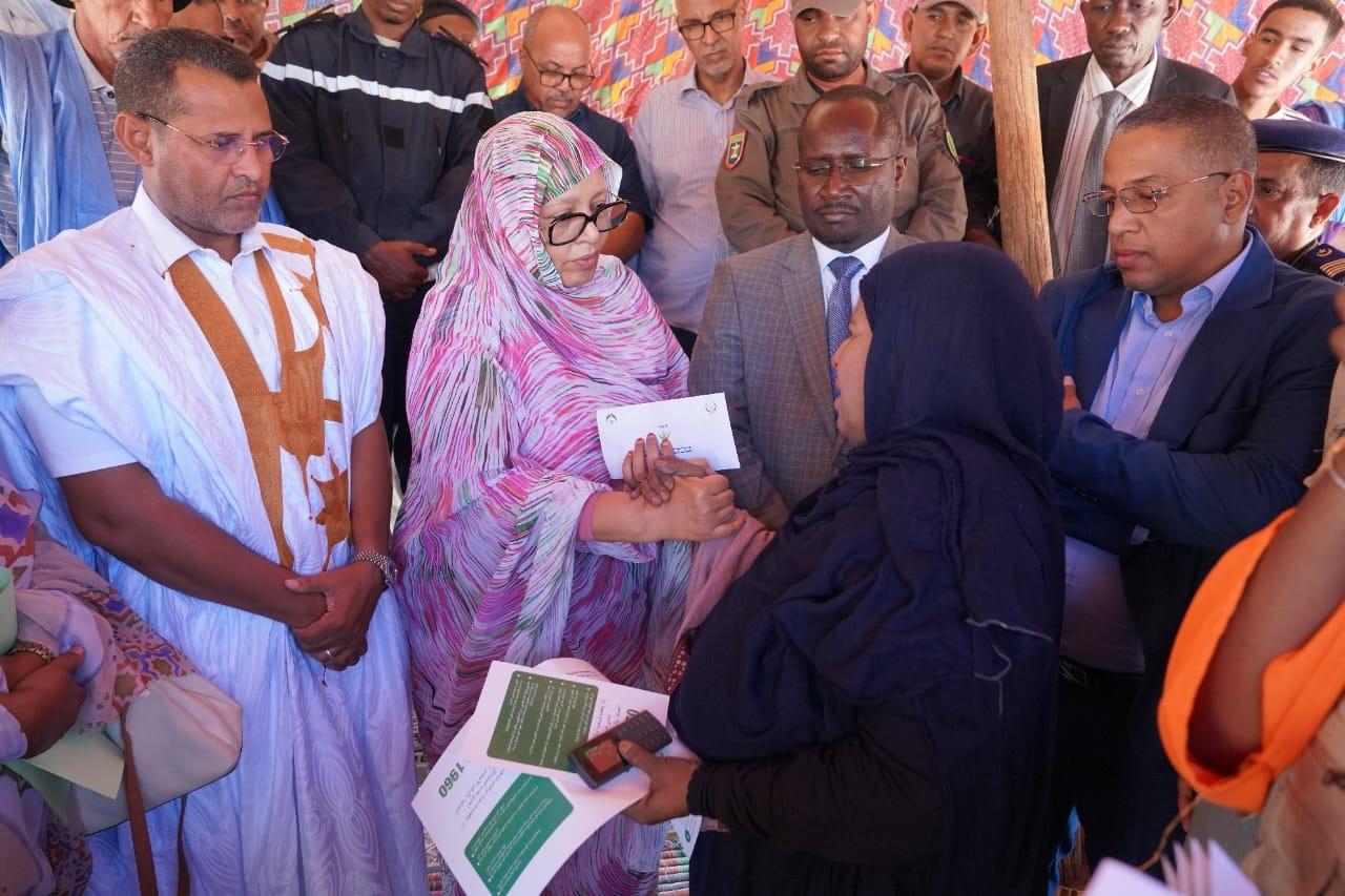 الحوضين.. توزيع أزيد من مليار أوقية على 10 آلاف أسرة الحوضين.. توزيع أزيد من مليار أوقية على 10 آلاف أسرة