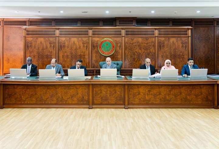 الحكومة تصادق على مرسوم يتعلق بالشراكة بين القطاعين العام والخاص (بيان) الحكومة تصادق على مرسوم يتعلق بالشراكة بين القطاعين العام والخاص (بيان)