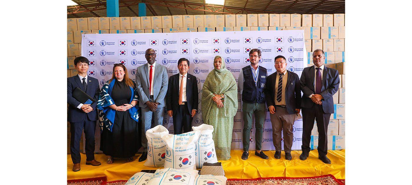 كوريا تمنح موريتانيا 6720 طنا من الأرز لدعم الأمن الغذائي كوريا تمنح موريتانيا 6720 طنا من الأرز لدعم الأمن الغذائي