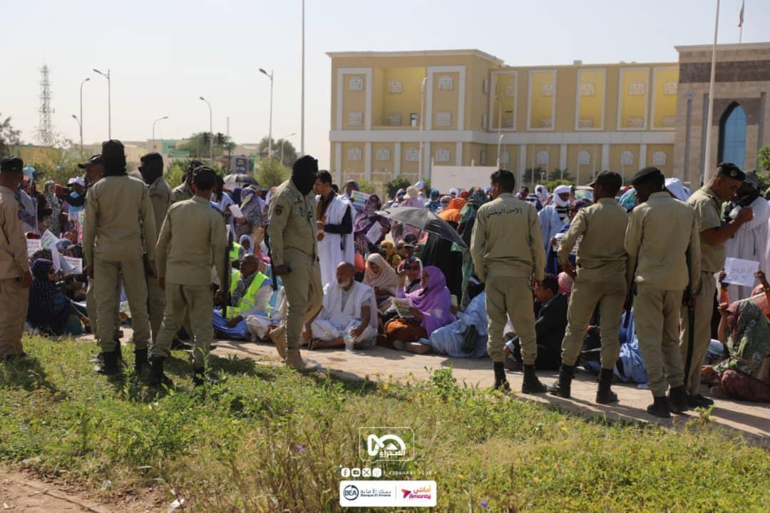 وزارة الداخلية تحقق في الاعتداء على مدرس من طرف الشرطة وزارة الداخلية تحقق في الاعتداء على مدرس من طرف الشرطة