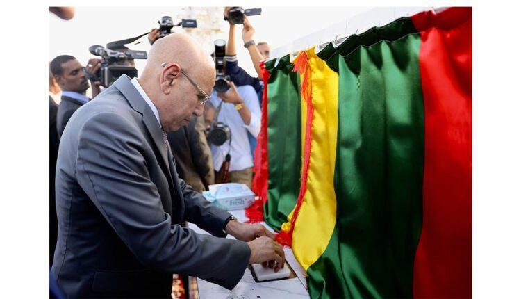 الرئيس غزواني يضع حجر أساس توسعة مستودع المنتجات البترولية بنواكشوط الرئيس غزواني يضع حجر أساس توسعة مستودع المنتجات البترولية بنواكشوط