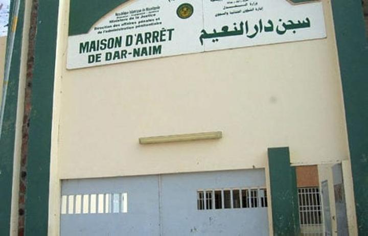 تخفيض عقوبة 110 سجناء بمناسبة ذكرى عيد الاستقلال تخفيض عقوبة 110 سجناء بمناسبة ذكرى عيد الاستقلال