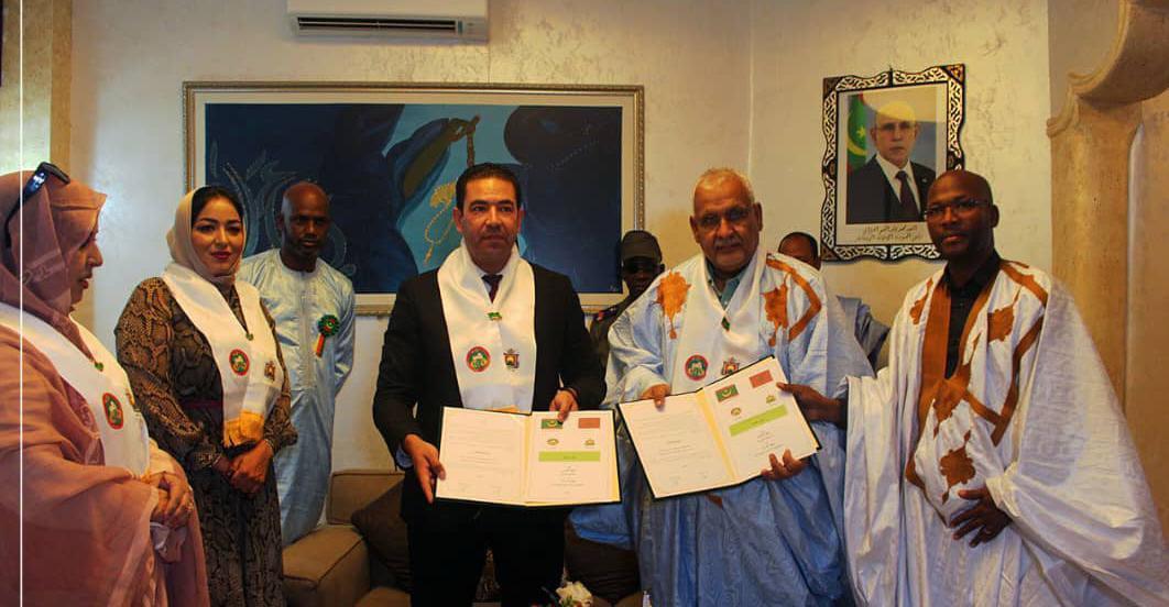 «جهة اترارزة» توقع مذكرة تفاهم مع «مجلس جهة الشرق المغربي» «جهة اترارزة» توقع مذكرة تفاهم مع «مجلس جهة الشرق المغربي»