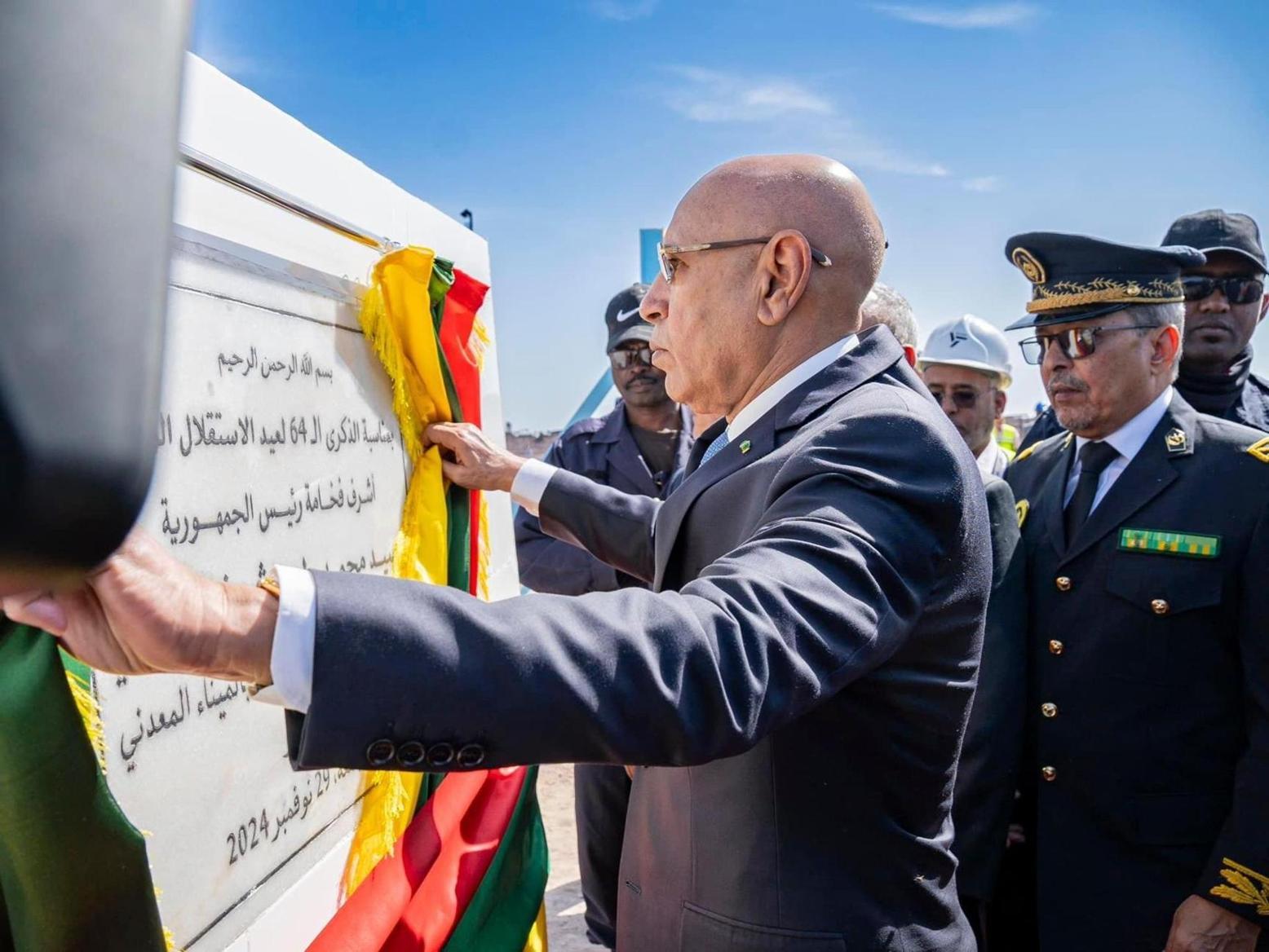 منها محطة للتحلية.. الرئيس غزواني يطلق مشاريع جديدة بنواذيبو منها محطة للتحلية.. الرئيس غزواني يطلق مشاريع جديدة بنواذيبو