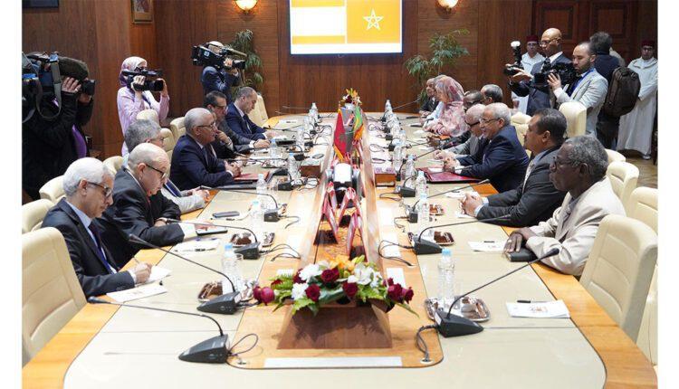 موريتانيا والمغرب يجددان التزامهما بإنشاء منتدى برلماني مشترك موريتانيا والمغرب يجددان التزامهما بإنشاء منتدى برلماني مشترك
