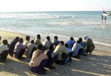 “كفانا” تحذر من أزمة المهاجرين وتطالب بالشفافية "كفانا" تحذر من أزمة المهاجرين وتطالب بالشفافية