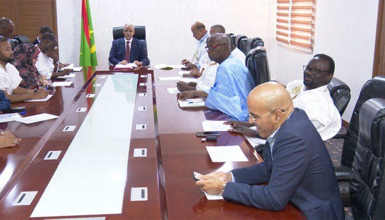 البرلمان يستعد لنقاش عدة مشاريع قوانين واستجواب بعض الوزراء البرلمان يستعد لنقاش عدة مشاريع قوانين واستجواب بعض الوزراء