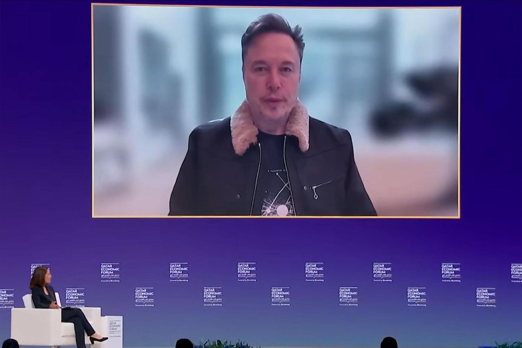 ماسك يدعو لتنظيم صناعة السيارات والذكاء الاصطناعي ماسك يدعو لتنظيم صناعة السيارات والذكاء الاصطناعي