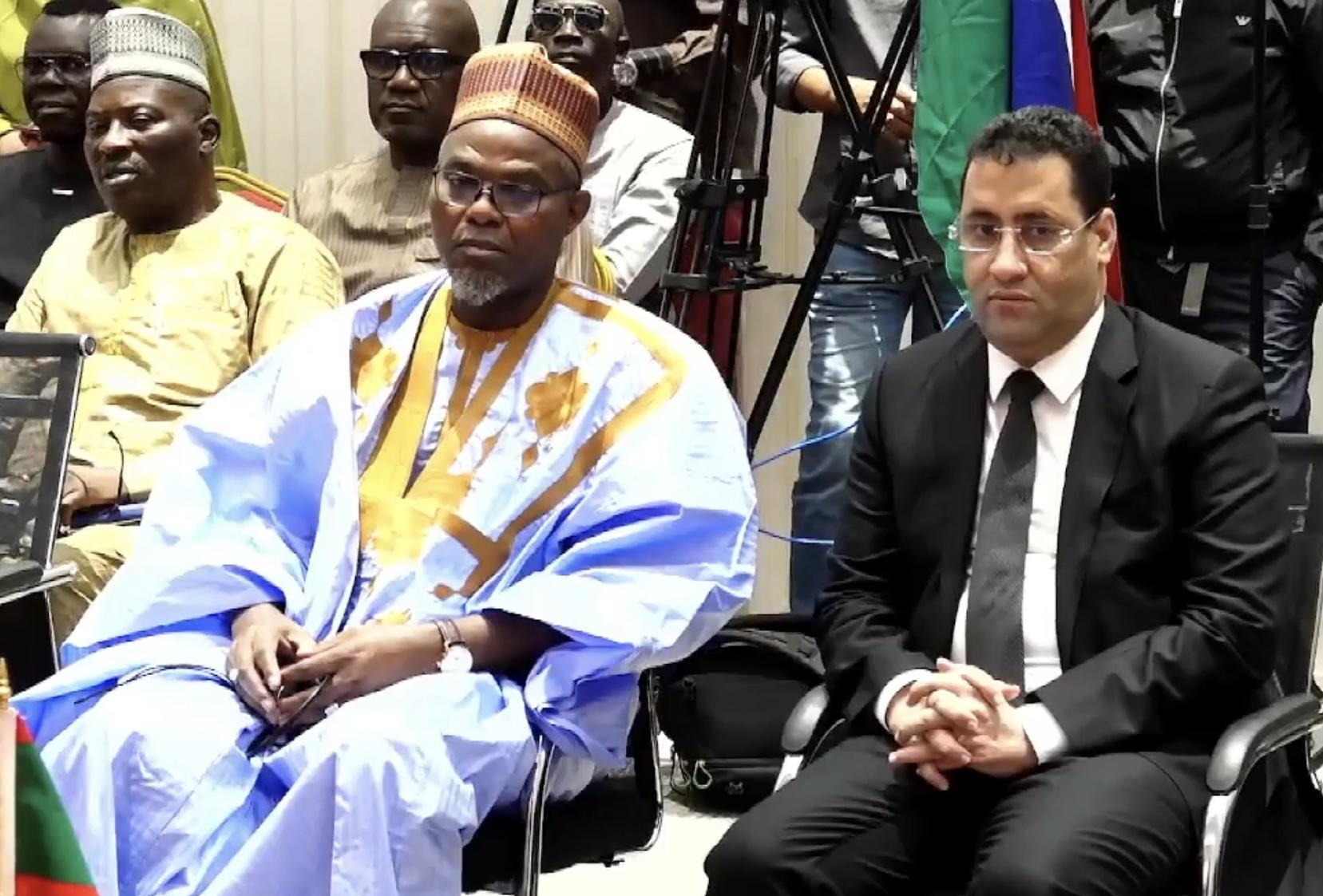 نائب رئيس غامبيا: وقعنا مع موريتانيا 12 مذكرة تفاهم في مجالات مختلفة نائب رئيس غامبيا: وقعنا مع موريتانيا 12 مذكرة تفاهم في مجالات مختلفة