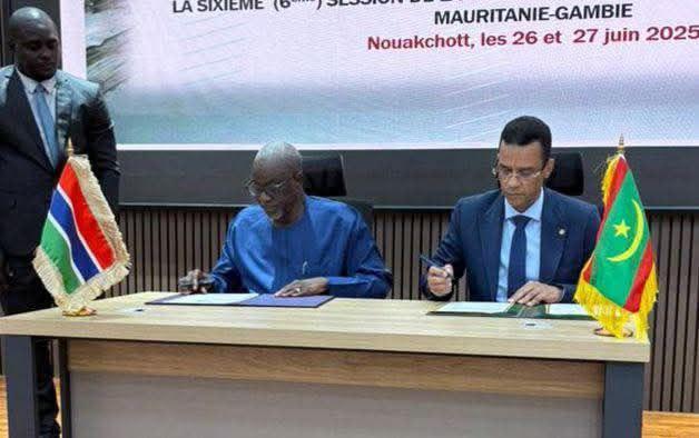 موريتانيا وغامبيا توقعان اتفاقًا لتعزيز التعاون في الصيد البحري موريتانيا وغامبيا توقعان اتفاقًا لتعزيز التعاون في الصيد البحري