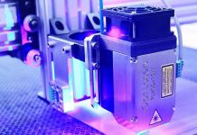 علماء ستانفورد يكتشفون مادة عجيبة “تسير عكس قواعد الفيزياء” علماء ستانفورد يكتشفون مادة عجيبة "تسير عكس قواعد الفيزياء"