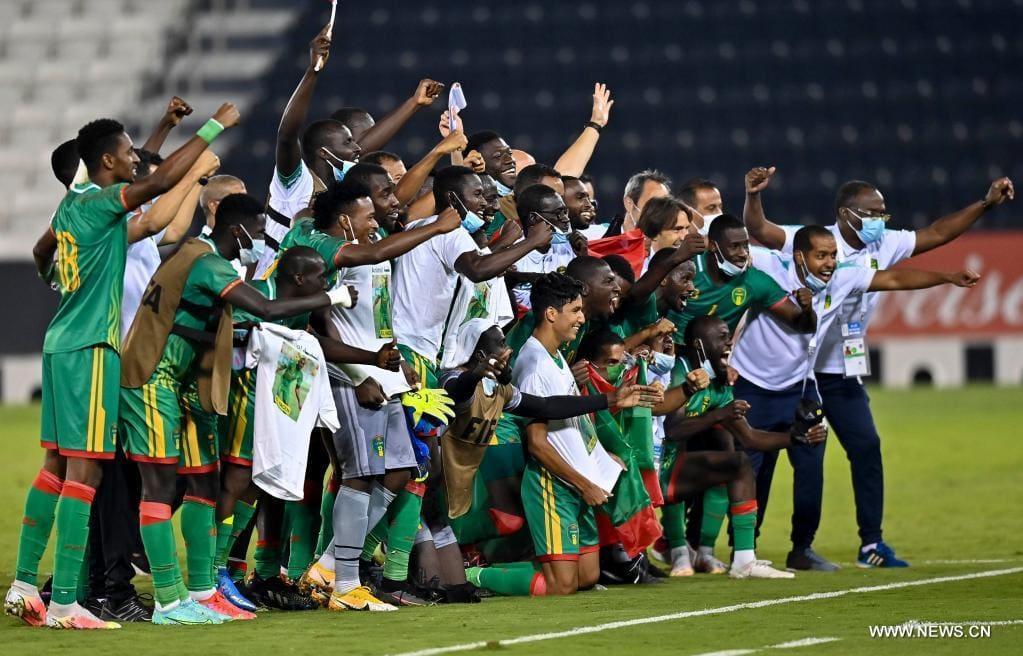 الكويت توفر طائرات لنقل مشجعيها لمواجهة موريتانيا الكويت توفر طائرات لنقل مشجعيها لمواجهة موريتانيا