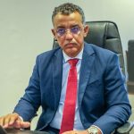 وزير الصحة يدعو إلى تعزيز منهجية فحص عينات الأدوية وزير الصحة يدعو إلى تعزيز منهجية فحص عينات الأدوية