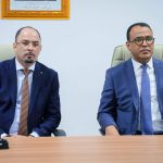 مباحثات لتعزيز التعاون بين مدير المدرسة وسفير الجزائر مباحثات لتعزيز التعاون بين مدير المدرسة وسفير الجزائر