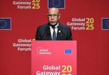 معارض موريتاني يتوقع سجن الرئيس الغزواني معارض موريتاني يتوقع سجن الرئيس الغزواني