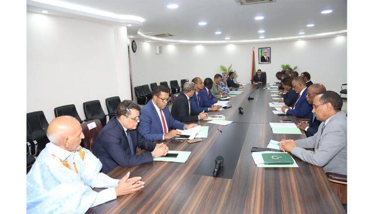 تحضيرا لرمضان.. لجنة وزارية تبحث وضعية تموين السوق تحضيرا لرمضان.. لجنة وزارية تبحث وضعية تموين السوق