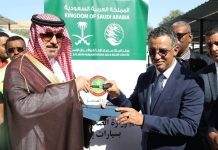 موريتانيا تتسلم 6 سيارات إسعاف متطورة هدية من السعودية موريتانيا تتسلم 6 سيارات إسعاف متطورة هدية من السعودية