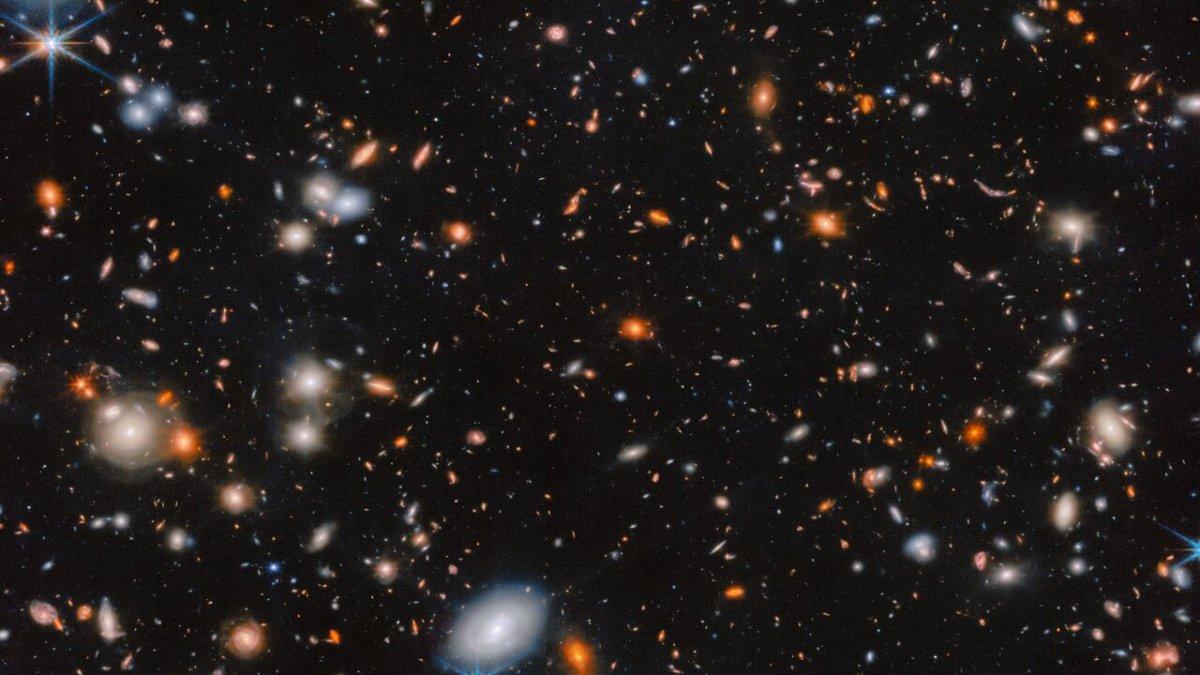 مرصد جيمس ويب يكشف عن ثقب أسود يتحدى نظريات العلماء مرصد جيمس ويب يكشف عن ثقب أسود يتحدى نظريات العلماء