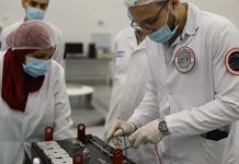 مصر تطلق “قمرا صناعيا نانويا” لدراسة الغلاف الجوي وأثر الشمس مصر تطلق "قمرا صناعيا نانويا" لدراسة الغلاف الجوي وأثر الشمس