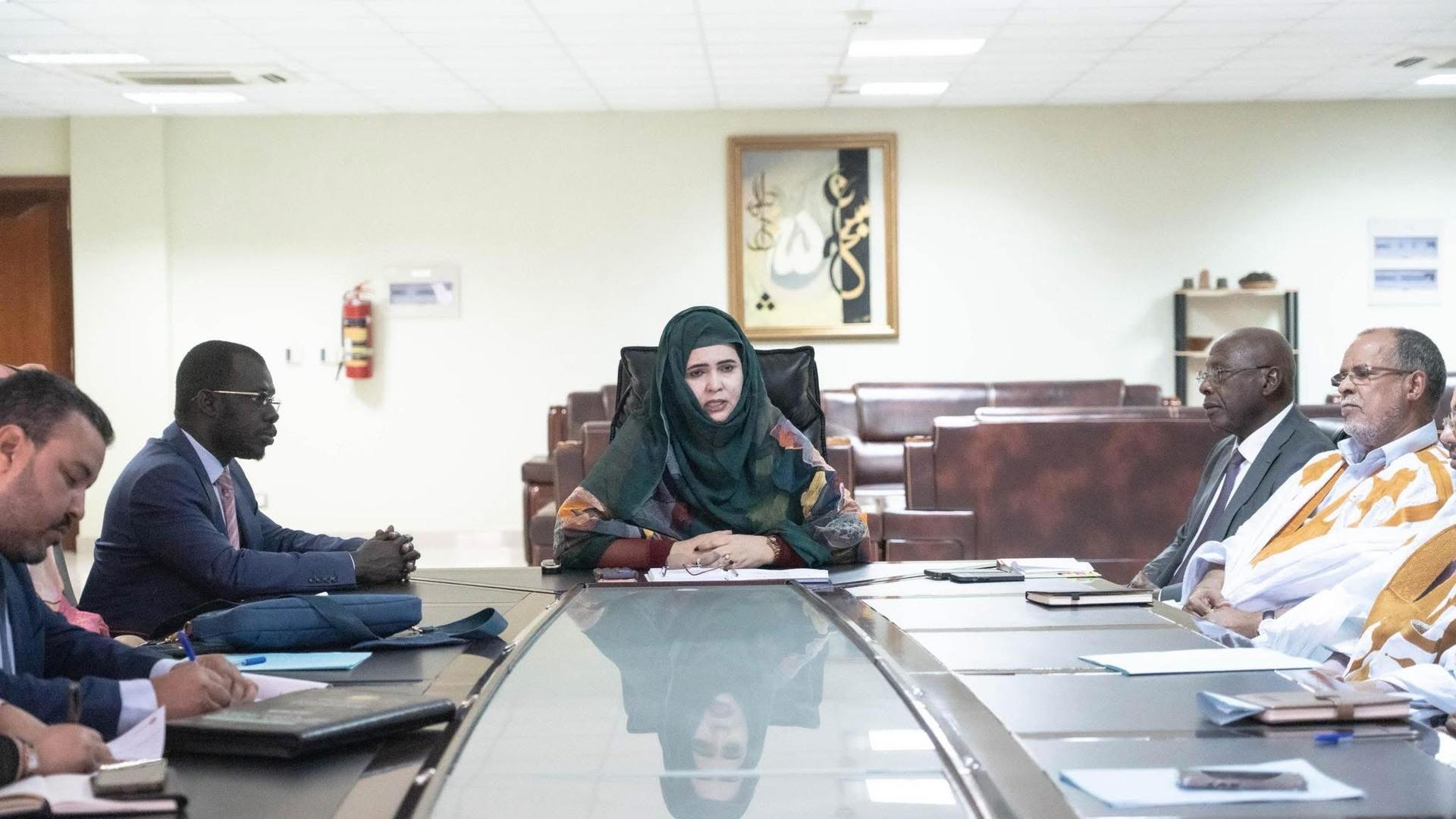 وزيرة التجارة تبحث مراجعة الأسعار استعداداً لرمضان وزيرة التجارة تبحث مراجعة الأسعار استعداداً لرمضان