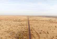 الرئيس الموريتاني يدشن طريق بوكى–كيهيدي بعد إعادة تأهيله الرئيس الموريتاني يدشن طريق بوكى–كيهيدي بعد إعادة تأهيله