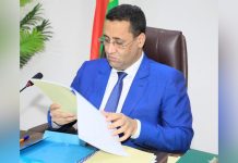 الوزير الأول يطلب مقترحات لمكافحة السيدا الوزير الأول يطلب مقترحات لمكافحة السيدا