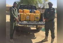 الجمارك تعلن “إحباط” محاولات لتهريب المحروقات من الحوضين الجمارك تعلن "إحباط" محاولات لتهريب المحروقات من الحوضين