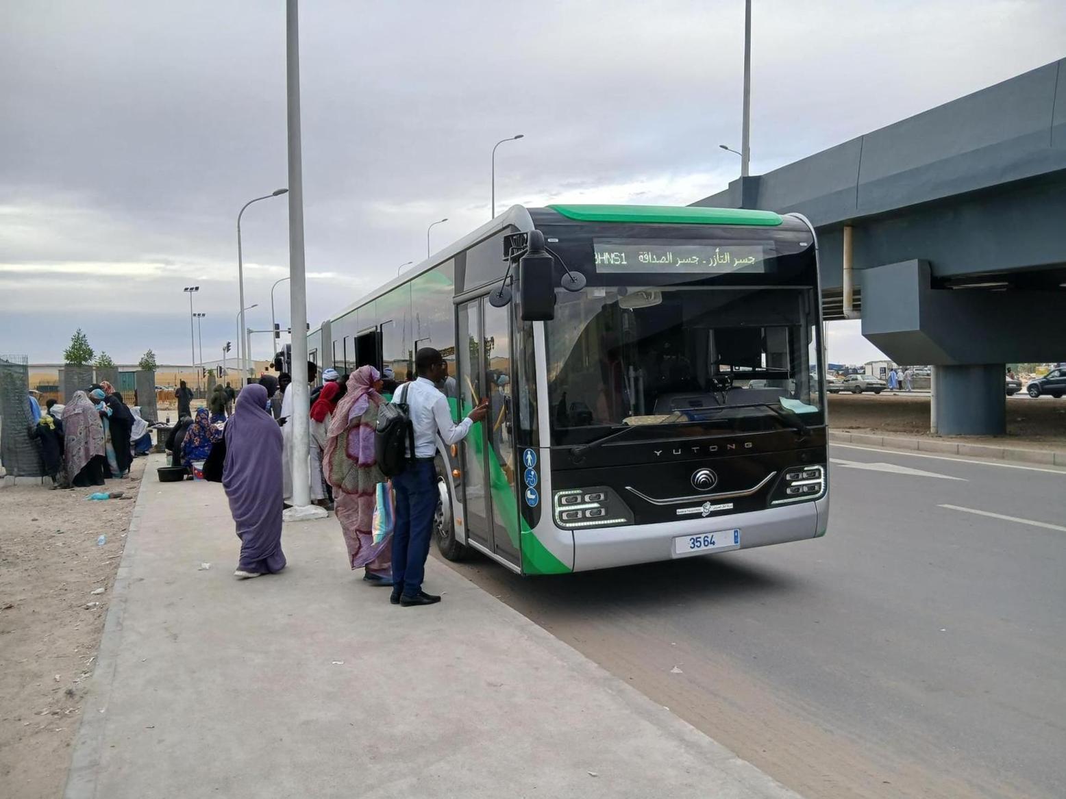 إطلاق الخط الثالث للنقل العمومي وتحديد الغرامات إطلاق الخط الثالث للنقل العمومي وتحديد الغرامات