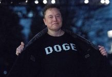 إدارة ترامب تعترف ببيانات سرية لمواطنين لدى ماسك إدارة ترامب تعترف ببيانات سرية لمواطنين لدى ماسك