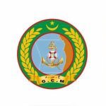 خفر السواحل ينقذ ثلاثة بحارة بعد غرق زورقهم خفر السواحل ينقذ ثلاثة بحارة بعد غرق زورقهم