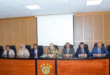 وزيرة الإسكان تؤكد على الالتزام بآجال المشاريع وزيرة الإسكان تؤكد على الالتزام بآجال المشاريع