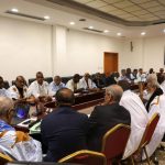 تباين في الحوار السياسي حول المدد وتعليق النقاش تباين في الحوار السياسي حول المدد وتعليق النقاش