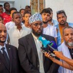 وزير الأوقاف الصومالي يزور محظرتين في نواكشوط وزير الأوقاف الصومالي يزور محظرتين في نواكشوط