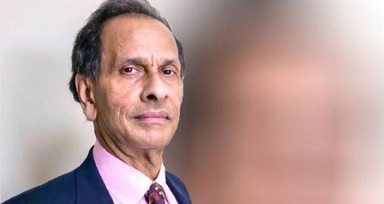 “The same names and dynasties continue to dominate politics and business today as when I left Mauritius in 1970” “The same names and dynasties continue to dominate politics and business today as when I left Mauritius in 1970”