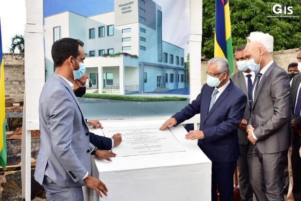 PM Jugnauth lays foundation stone of the New Eastern Suburb Community Health Centre at St Francois Xavier PM Jugnauth lays foundation stone of the New Eastern Suburb Community Health Centre at St Francois Xavier