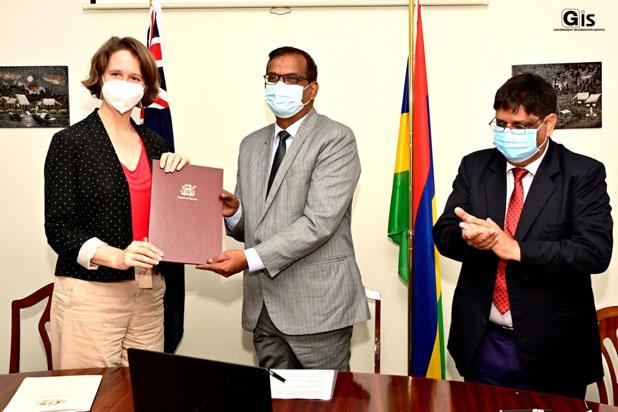 MoU: Mauritius partners with the Australian Government for the implementation of a Sea Cucumber project MoU: Mauritius partners with the Australian Government for the implementation of a Sea Cucumber project