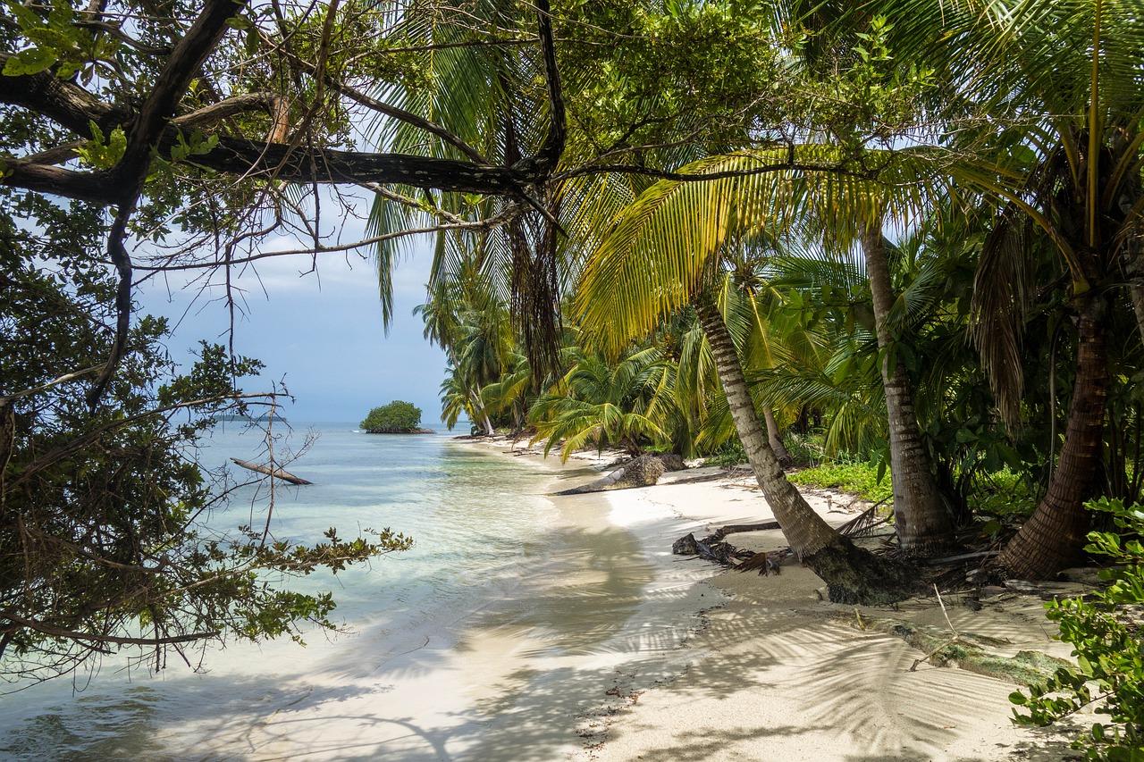 Dispatches from Mauritius: UK Chagos citizenship scheme raises concerns for former and current islanders – JURIST Dispatches from Mauritius: UK Chagos citizenship scheme raises concerns for former and current islanders – JURIST