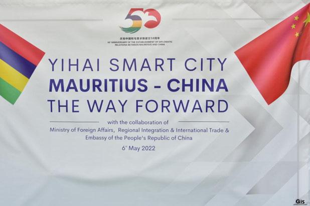 Symposium Gala Dinner held in the context of 50th anniversary of Mauritius-China diplomatic relations Symposium Gala Dinner held in the context of 50th anniversary of Mauritius-China diplomatic relations