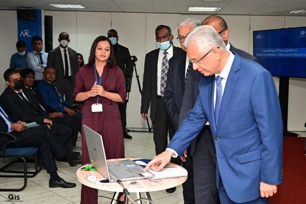 Government is determined to provide continuous support to the population, states Prime Minister Jugnauth Government is determined to provide continuous support to the population, states Prime Minister Jugnauth