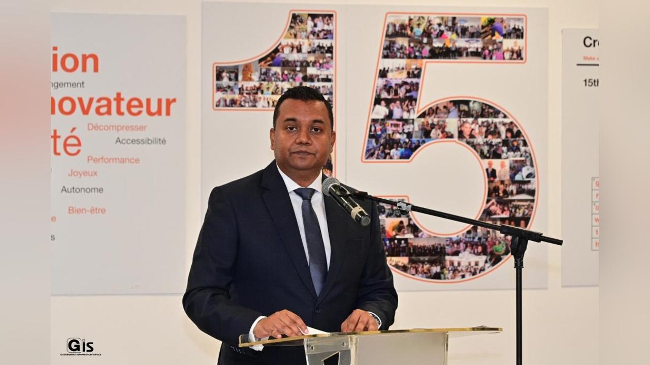 Government is doing its best to create a smart and connected island with focus on innovation, says ICT Minister Government is doing its best to create a smart and connected island with focus on innovation, says ICT Minister