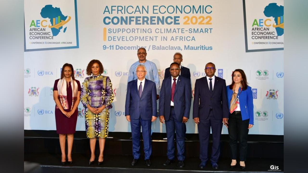 Mauritius intends to develop an ESG framework to position the country as a sustainable international financial centre, states PM Mauritius intends to develop an ESG framework to position the country as a sustainable international financial centre, states PM