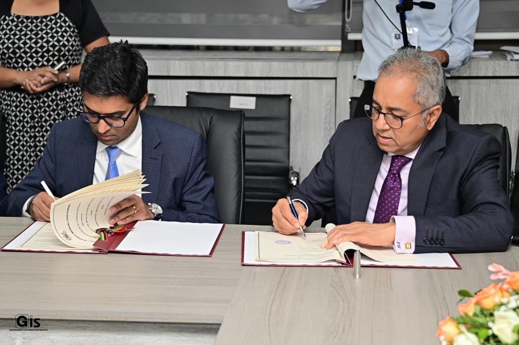 MoU signed on Zero Interest Medical Loan Scheme for patients undergoing treatment in private clinics MoU signed on Zero Interest Medical Loan Scheme for patients undergoing treatment in private clinics
