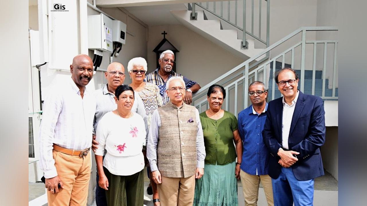 PM calls on families registered under Social Register of Mauritius to benefit from Home Solar Project PM calls on families registered under Social Register of Mauritius to benefit from Home Solar Project