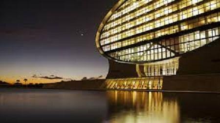 The Mauritius Commercial Bank Limited (MCB) launches its inaugural USD 300 million notes issuance on the London Stock Exchange The Mauritius Commercial Bank Limited (MCB) launches its inaugural USD 300 million notes issuance on the London Stock Exchange