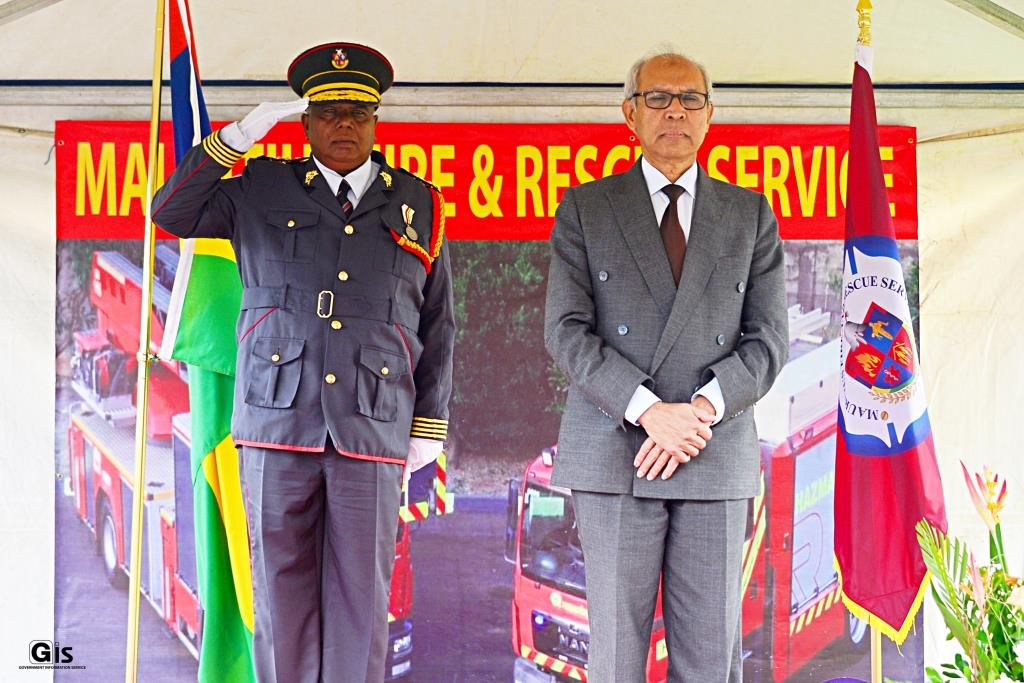 International Firefighters’ Day: VPM Husnoo lauds firefighters’ courage in ensuring safety International Firefighters’ Day: VPM Husnoo lauds firefighters’ courage in ensuring safety