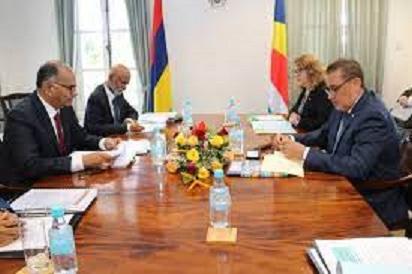 Minister Ganoo attends the 13th Session of the Mauritius-Seychelles Commission on Bilateral Cooperation Minister Ganoo attends the 13th Session of the Mauritius-Seychelles Commission on Bilateral Cooperation
